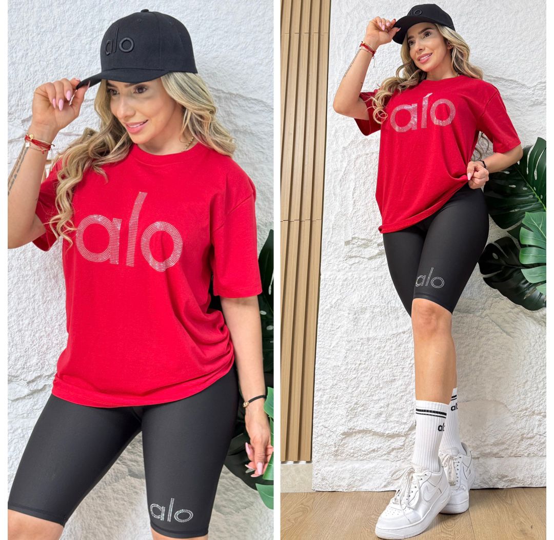 Women’s Active Set – Rhinestone Cold-Fabric T-Shirt & Suplex Biker Shorts
