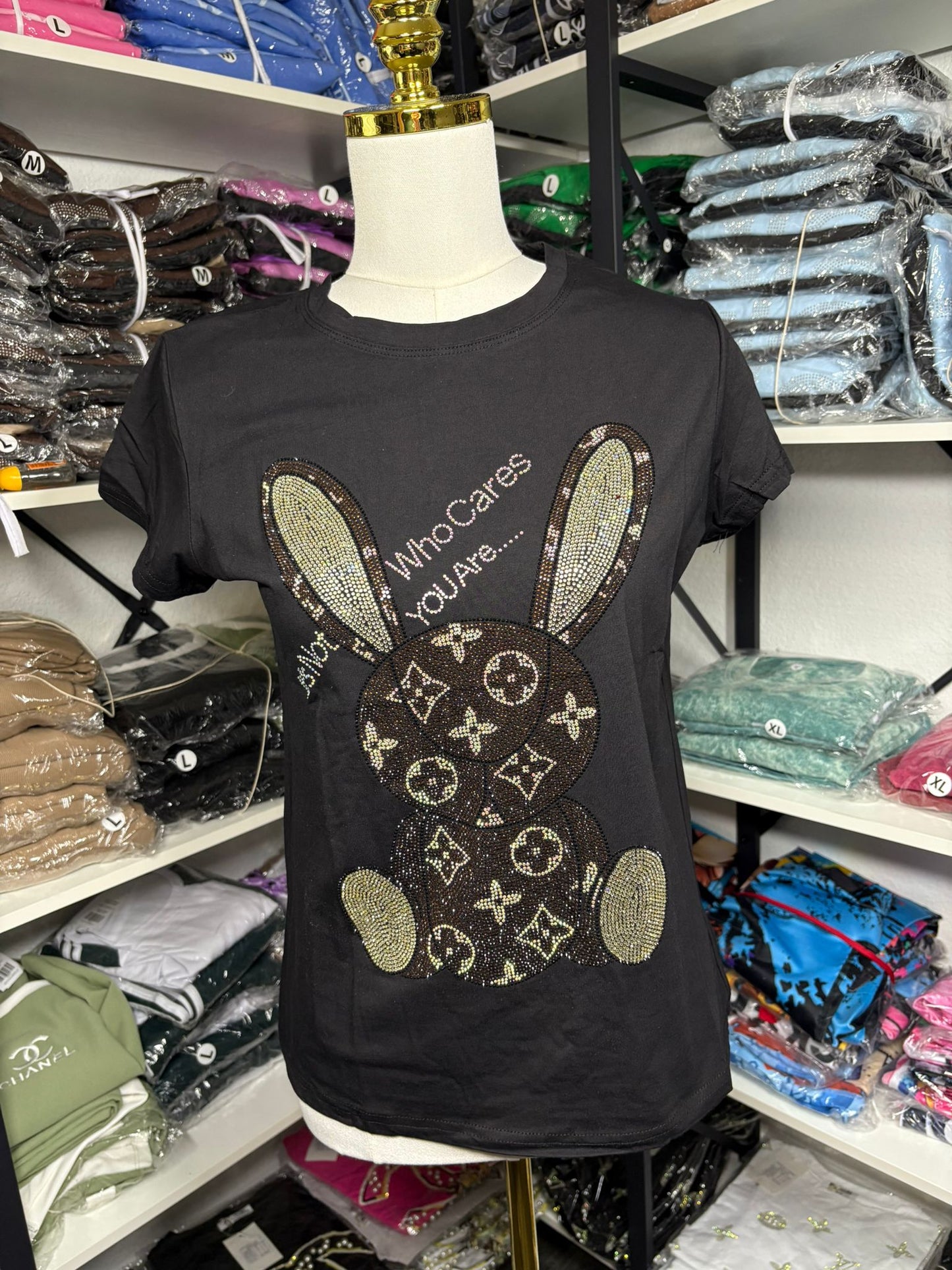 Women’s Crop T-Shirt – Rhinestone Bunny